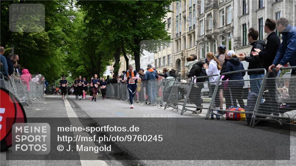 14.06.2026 - REWE Women's Run J. Mangold http://msf.ph/oto/9760245 14.06.2026 11:03:32 Ziel 5030, 5195, 5457, 5951 meine-sportfotos.de