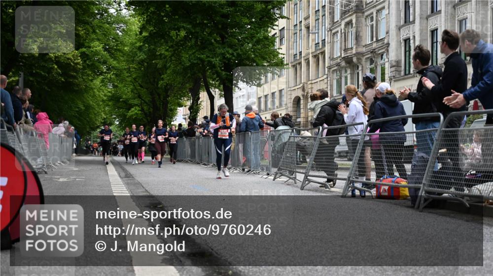 14.06.2026 - REWE Women's Run J. Mangold http://msf.ph/oto/9760246 14.06.2026 11:03:32 Ziel 5030, 5195, 5457, 5951 meine-sportfotos.de