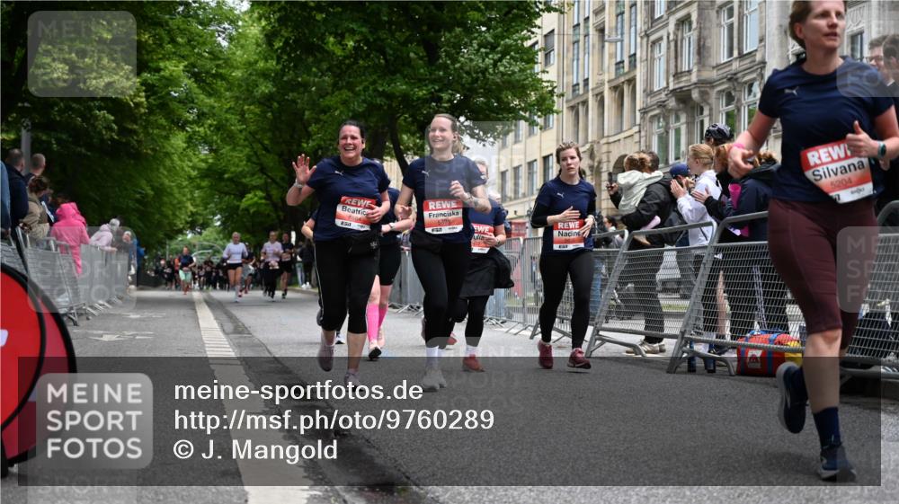 14.06.2026 - REWE Women's Run J. Mangold http://msf.ph/oto/9760289 14.06.2026 11:03:40 Ziel 5195, 5204, 5551, 5637, 5638, 5684, 5876, 5893, 6042 meine-sportfotos.de