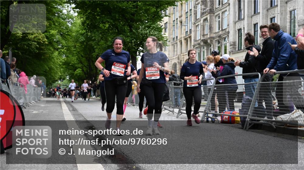 14.06.2026 - REWE Women's Run J. Mangold http://msf.ph/oto/9760296 14.06.2026 11:03:41 Ziel 5195, 5204, 5551, 5637, 5638, 5684, 5876, 5893, 6042 meine-sportfotos.de