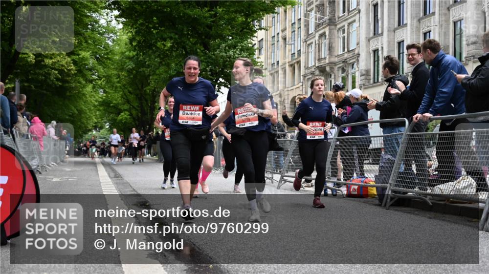 14.06.2026 - REWE Women's Run J. Mangold http://msf.ph/oto/9760299 14.06.2026 11:03:41 Ziel 5195, 5204, 5551, 5637, 5638, 5684, 5876, 5893, 6042 meine-sportfotos.de