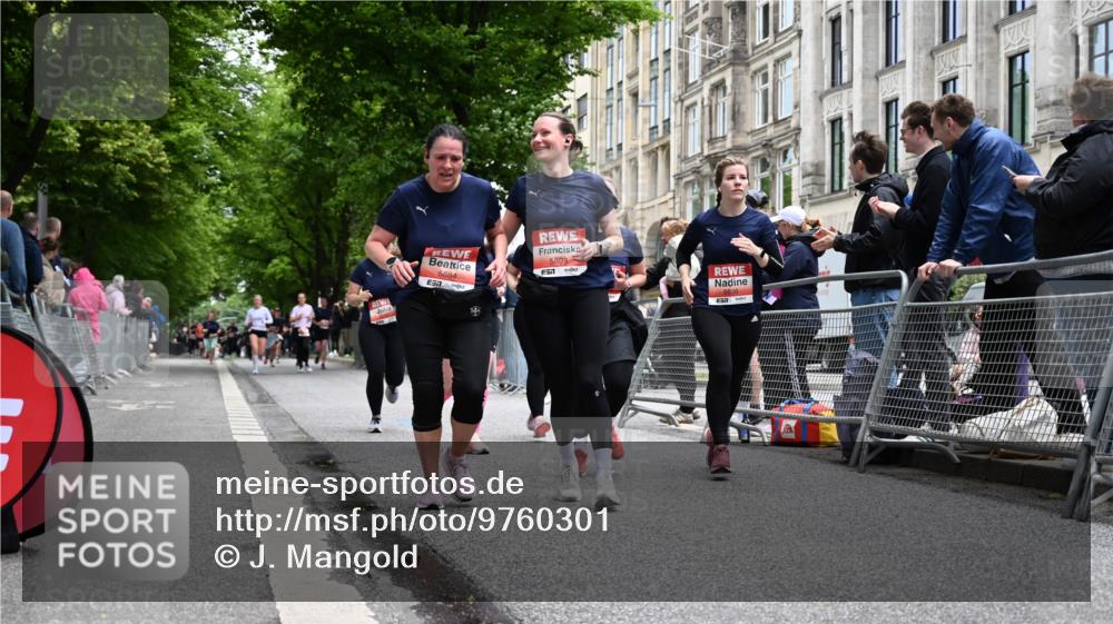 14.06.2026 - REWE Women's Run J. Mangold http://msf.ph/oto/9760301 14.06.2026 11:03:41 Ziel 5195, 5204, 5551, 5637, 5638, 5684, 5876, 5893, 6042 meine-sportfotos.de