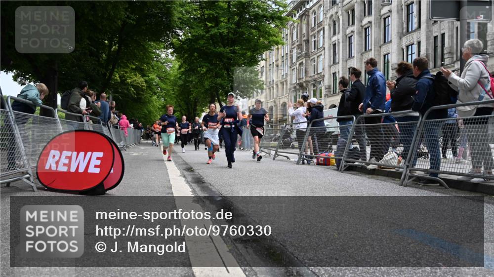 14.06.2026 - REWE Women's Run J. Mangold http://msf.ph/oto/9760330 14.06.2026 11:03:54 Ziel 5014, 5015, 5017, 5673, 5774, 5901, 5920, 6000, 6046, 6047 meine-sportfotos.de