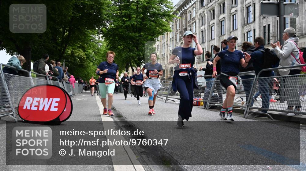 14.06.2026 - REWE Women's Run J. Mangold http://msf.ph/oto/9760347 14.06.2026 11:03:56 Ziel 5014, 5015, 5344, 5673, 5774, 5901, 5920, 5989, 6000 meine-sportfotos.de