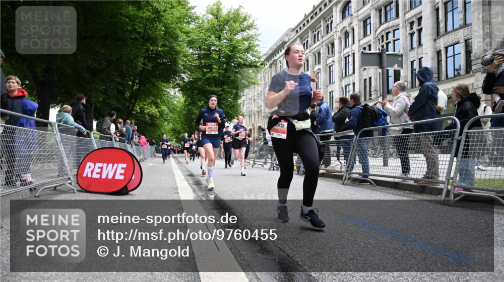 14.06.2026 - REWE Women's Run J. Mangold http://msf.ph/oto/9760455 14.06.2026 11:04:12 Ziel 5044, 5045, 5183, 5212, 5238, 5272, 5282, 5294, 5392, 5417, 5471, 5474, 5611, 5633, 5760, 5826, 5863, 5889, 5934, 5984 meine-sportfotos.de