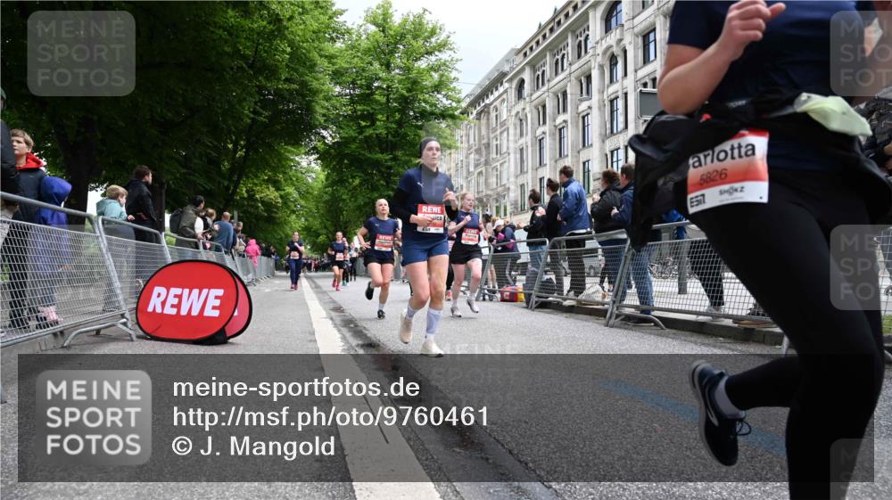 14.06.2026 - REWE Women's Run J. Mangold http://msf.ph/oto/9760461 14.06.2026 11:04:12 Ziel 5044, 5045, 5183, 5212, 5238, 5272, 5282, 5294, 5392, 5417, 5471, 5474, 5611, 5633, 5760, 5826, 5863, 5889, 5934, 5984 meine-sportfotos.de