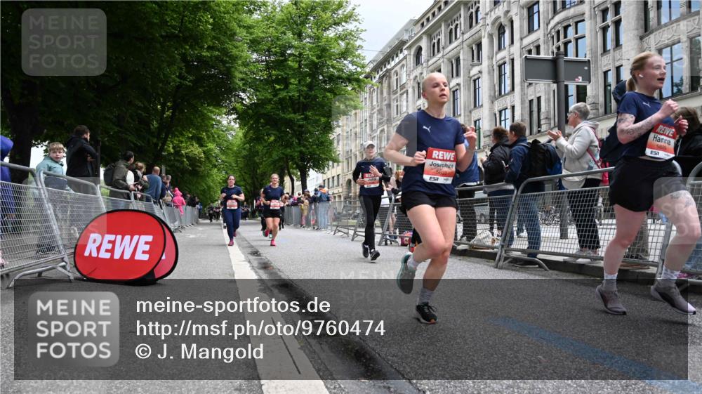 14.06.2026 - REWE Women's Run J. Mangold http://msf.ph/oto/9760474 14.06.2026 11:04:14 Ziel 5044, 5045, 5183, 5212, 5238, 5272, 5474, 5522, 5611, 5633, 5826, 5863, 5889, 5934 meine-sportfotos.de