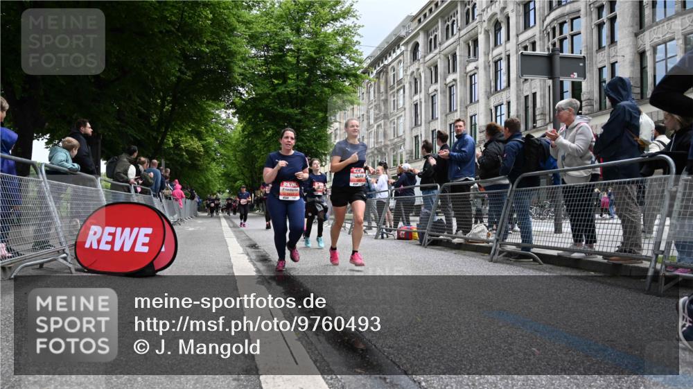14.06.2026 - REWE Women's Run J. Mangold http://msf.ph/oto/9760493 14.06.2026 11:04:16 Ziel 5183, 5188, 5238, 5272, 5474, 5522, 5523, 5611, 5633, 5889, 5934 meine-sportfotos.de