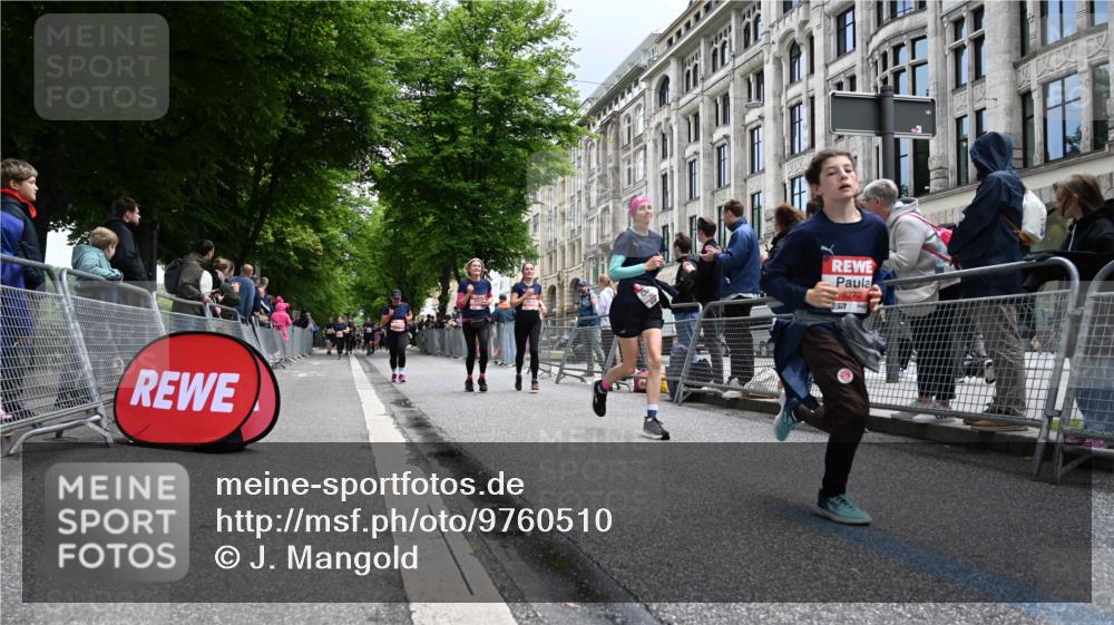 14.06.2026 - REWE Women's Run J. Mangold http://msf.ph/oto/9760510 14.06.2026 11:04:18 Ziel 5188, 5238, 5272, 5474, 5522, 5523, 5611, 5934 meine-sportfotos.de