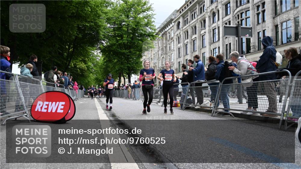 14.06.2026 - REWE Women's Run J. Mangold http://msf.ph/oto/9760525 14.06.2026 11:04:19 Ziel 5188, 5238, 5272, 5474, 5513, 5522, 5523, 5611, 5934 meine-sportfotos.de
