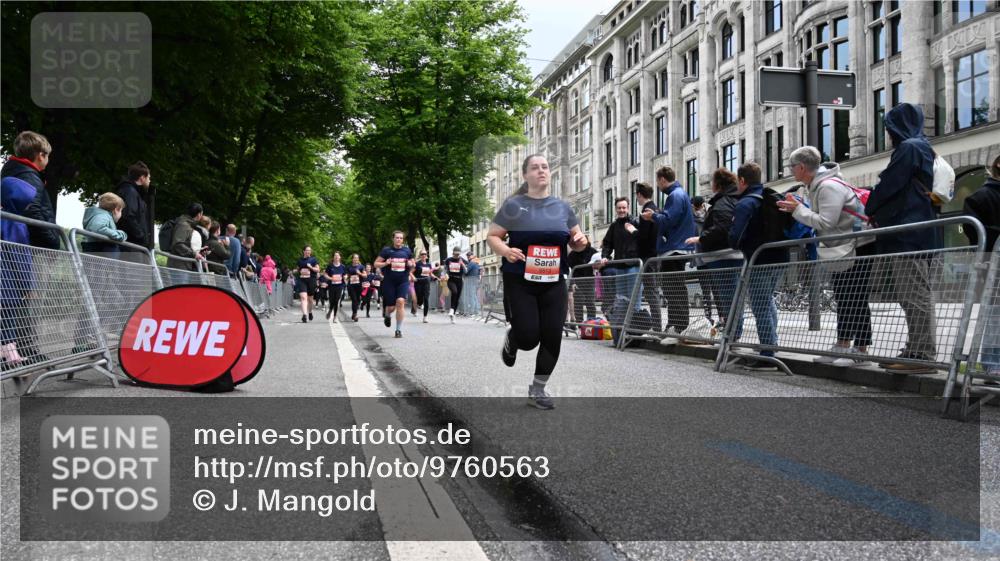14.06.2026 - REWE Women's Run J. Mangold http://msf.ph/oto/9760563 14.06.2026 11:04:26 Ziel 5185, 5188, 5273, 5298, 5408, 5513, 5545, 5573, 5639, 5725, 5797, 5819, 5963, 6058 meine-sportfotos.de