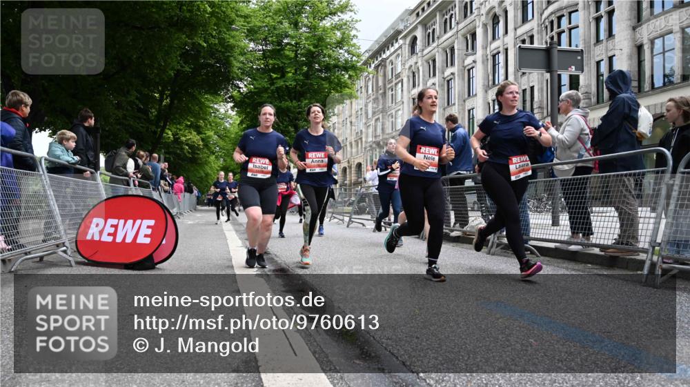 14.06.2026 - REWE Women's Run J. Mangold http://msf.ph/oto/9760613 14.06.2026 11:04:30 Ziel 5185, 5273, 5298, 5408, 5452, 5545, 5573, 5615, 5639, 5667, 5668, 5725, 5797, 5810, 5811, 5819, 5963, 6058 meine-sportfotos.de