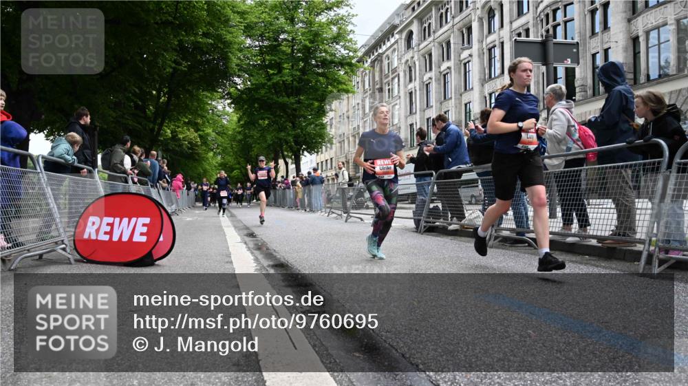 14.06.2026 - REWE Women's Run J. Mangold http://msf.ph/oto/9760695 14.06.2026 11:04:40 Ziel 5020, 5446, 5615, 5687, 6038 meine-sportfotos.de