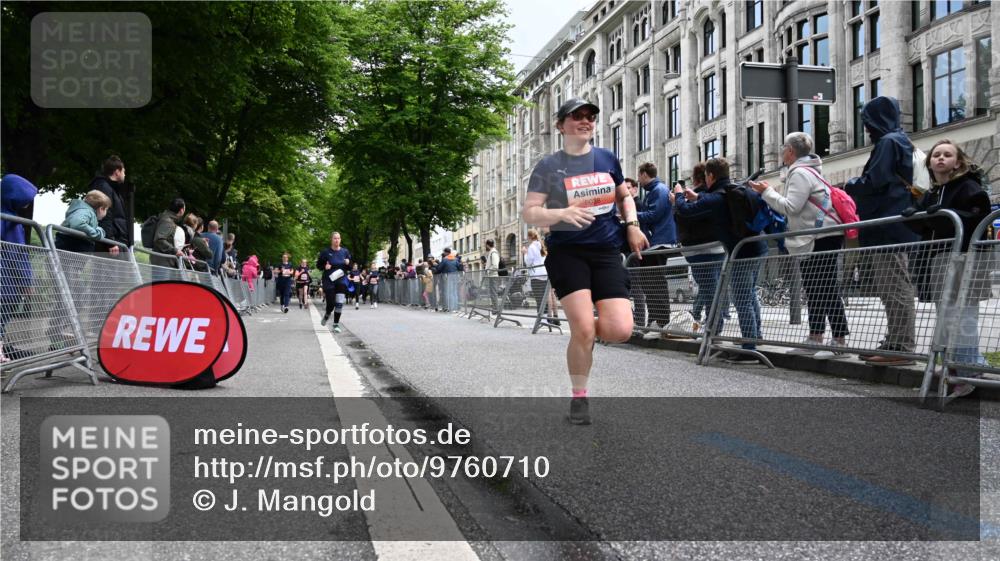 14.06.2026 - REWE Women's Run J. Mangold http://msf.ph/oto/9760710 14.06.2026 11:04:42 Ziel 5020, 5199, 5420, 5446, 5687, 6038 meine-sportfotos.de