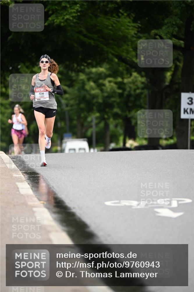 14.06.2026 - REWE Women's Run Dr. Thomas Lammeyer http://msf.ph/oto/9760943 14.06.2026 09:31:17 Laufen 10992, 51, 3 meine-sportfotos.de