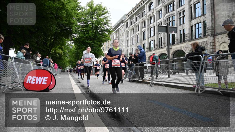 14.06.2026 - REWE Women's Run J. Mangold http://msf.ph/oto/9761111 14.06.2026 11:05:33 Ziel 5072, 5149, 5200, 5221, 5354, 5378, 5517, 5580, 5710, 5881, 5923, 5962 meine-sportfotos.de