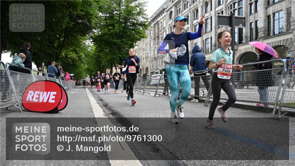 14.06.2026 - REWE Women's Run J. Mangold http://msf.ph/oto/9761300 14.06.2026 11:05:57 Ziel 5075, 5076, 5134, 5382, 5541, 5727, 5794, 5799, 5844, 5960 meine-sportfotos.de