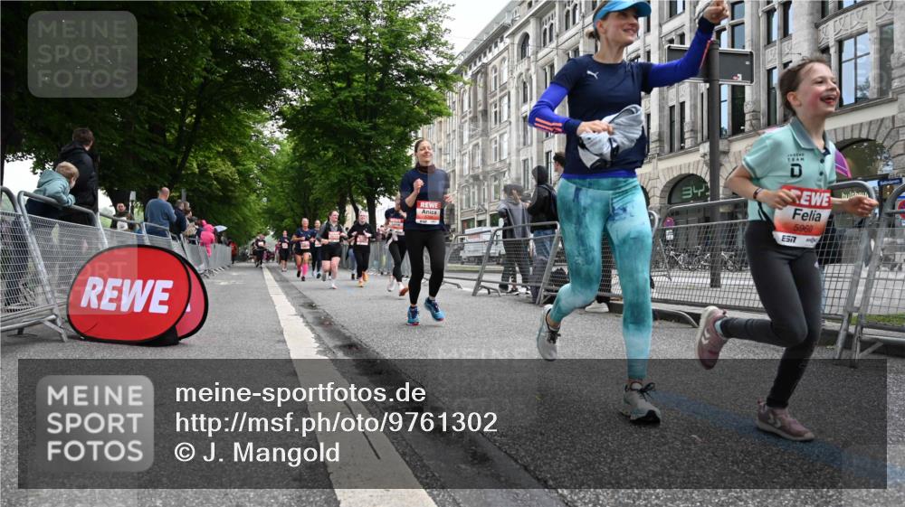 14.06.2026 - REWE Women's Run J. Mangold http://msf.ph/oto/9761302 14.06.2026 11:05:57 Ziel 5075, 5076, 5134, 5382, 5541, 5727, 5794, 5799, 5844, 5960 meine-sportfotos.de