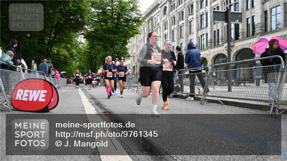 14.06.2026 - REWE Women's Run J. Mangold http://msf.ph/oto/9761345 14.06.2026 11:06:01 Ziel 5075, 5076, 5134, 5222, 5382, 5491, 5541, 5799, 5829, 5844, 5960, 6024 meine-sportfotos.de