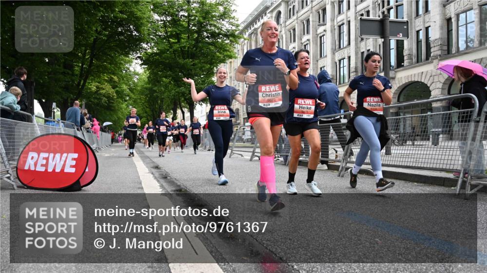 14.06.2026 - REWE Women's Run J. Mangold http://msf.ph/oto/9761367 14.06.2026 11:06:03 Ziel 5075, 5076, 5134, 5222, 5382, 5491, 5541, 5574, 5829, 5844, 6024 meine-sportfotos.de