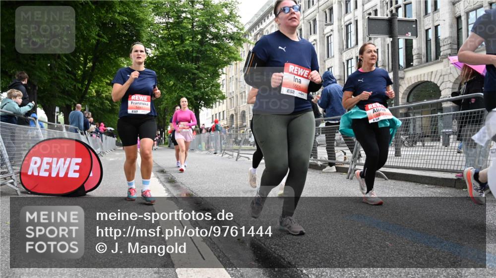 14.06.2026 - REWE Women's Run J. Mangold http://msf.ph/oto/9761444 14.06.2026 11:06:10 Ziel 5071, 5084, 5222, 5283, 5441, 5480, 5491, 5501, 5574, 5605, 6024, 6067 meine-sportfotos.de