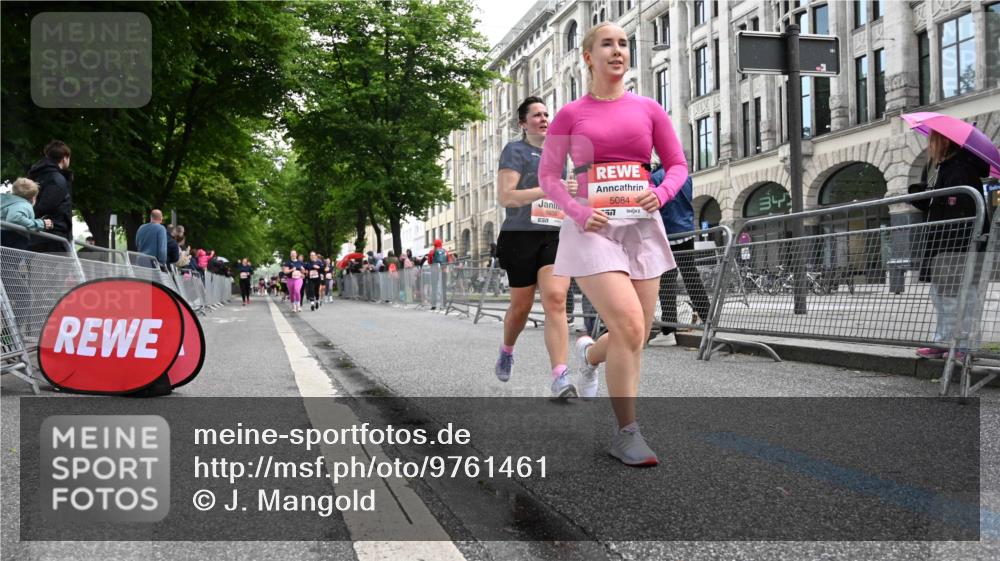 14.06.2026 - REWE Women's Run J. Mangold http://msf.ph/oto/9761461 14.06.2026 11:06:13 Ziel 5071, 5084, 5283, 5288, 5436, 5441, 5480, 5501, 5574, 5605, 6067 meine-sportfotos.de