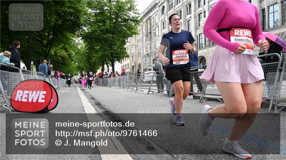 14.06.2026 - REWE Women's Run J. Mangold http://msf.ph/oto/9761466 14.06.2026 11:06:13 Ziel 5071, 5084, 5283, 5288, 5436, 5441, 5480, 5501, 5574, 5605, 6067 meine-sportfotos.de
