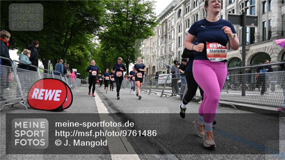 14.06.2026 - REWE Women's Run J. Mangold http://msf.ph/oto/9761486 14.06.2026 11:06:20 Ziel 5288, 5395, 5436, 5535, 5722, 5723, 5775, 5956, 5958 meine-sportfotos.de