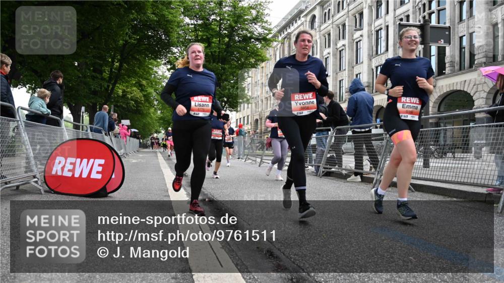 14.06.2026 - REWE Women's Run J. Mangold http://msf.ph/oto/9761511 14.06.2026 11:06:22 Ziel 5288, 5347, 5395, 5436, 5535, 5722, 5723, 5775, 5816, 5956, 5958 meine-sportfotos.de