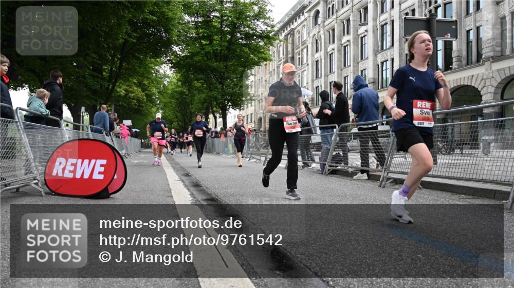 14.06.2026 - REWE Women's Run J. Mangold http://msf.ph/oto/9761542 14.06.2026 11:06:25 Ziel 5347, 5395, 5535, 5627, 5722, 5723, 5775, 5816, 5856, 5956, 5958 meine-sportfotos.de