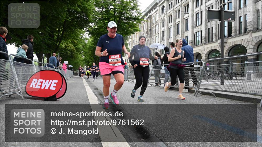 14.06.2026 - REWE Women's Run J. Mangold http://msf.ph/oto/9761562 14.06.2026 11:06:27 Ziel 5347, 5395, 5534, 5535, 5627, 5722, 5723, 5816, 5856 meine-sportfotos.de