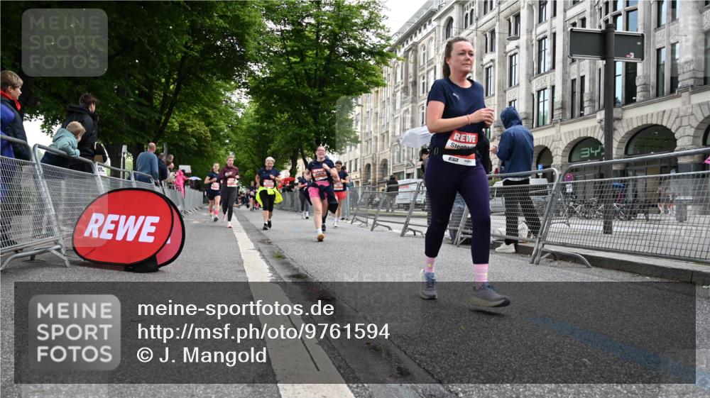 14.06.2026 - REWE Women's Run J. Mangold http://msf.ph/oto/9761594 14.06.2026 11:06:33 Ziel 5104, 5510, 5534, 5542, 5627, 5676, 5677, 5734, 5856 meine-sportfotos.de