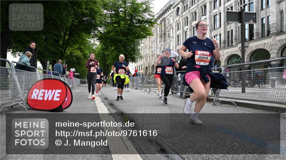 14.06.2026 - REWE Women's Run J. Mangold http://msf.ph/oto/9761616 14.06.2026 11:06:35 Ziel 5104, 5510, 5534, 5542, 5676, 5677, 5734, 5735, 5856, 5977 meine-sportfotos.de