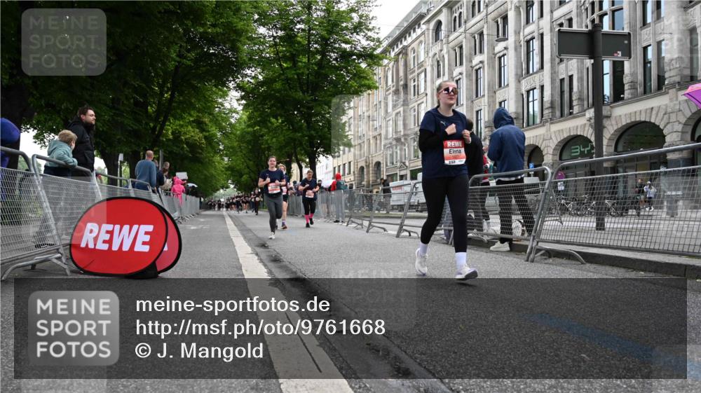 14.06.2026 - REWE Women's Run J. Mangold http://msf.ph/oto/9761668 14.06.2026 11:06:41 Ziel 5104, 5268, 5437, 5676, 5677, 5734, 5735, 5977, 6012 meine-sportfotos.de