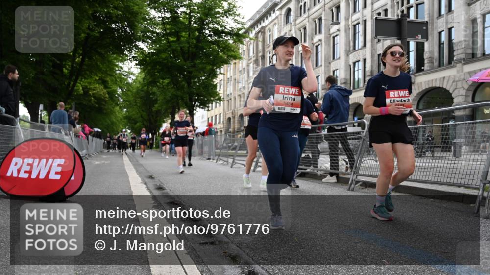 14.06.2026 - REWE Women's Run J. Mangold http://msf.ph/oto/9761776 14.06.2026 11:06:57 Ziel 5103, 5190, 5229, 5368, 5369, 5483, 5484, 5630, 6065 meine-sportfotos.de