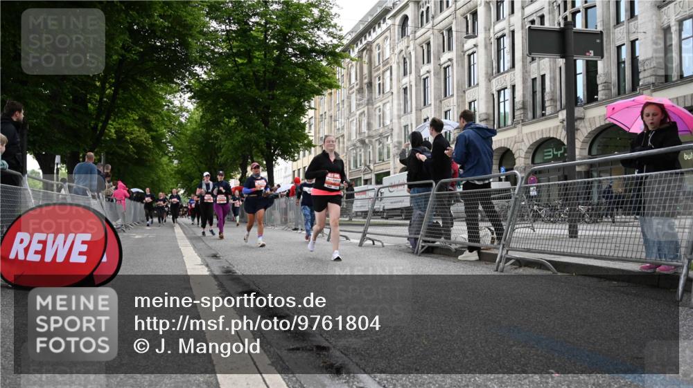 14.06.2026 - REWE Women's Run J. Mangold http://msf.ph/oto/9761804 14.06.2026 11:07:02 Ziel 5190, 5319, 5369, 5476, 5630, 5728, 5808, 5895, 6065 meine-sportfotos.de
