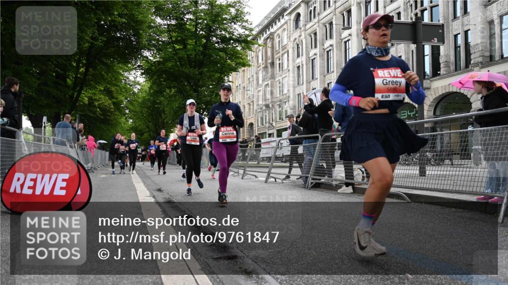 14.06.2026 - REWE Women's Run J. Mangold http://msf.ph/oto/9761847 14.06.2026 11:07:05 Ziel 5118, 5119, 5190, 5319, 5412, 5476, 5728, 5808, 5895, 6065 meine-sportfotos.de