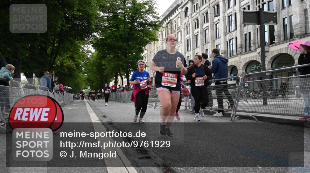 14.06.2026 - REWE Women's Run J. Mangold http://msf.ph/oto/9761929 14.06.2026 11:07:13 Ziel 5116, 5118, 5119, 5122, 5168, 5281, 5412, 5502, 5803 meine-sportfotos.de