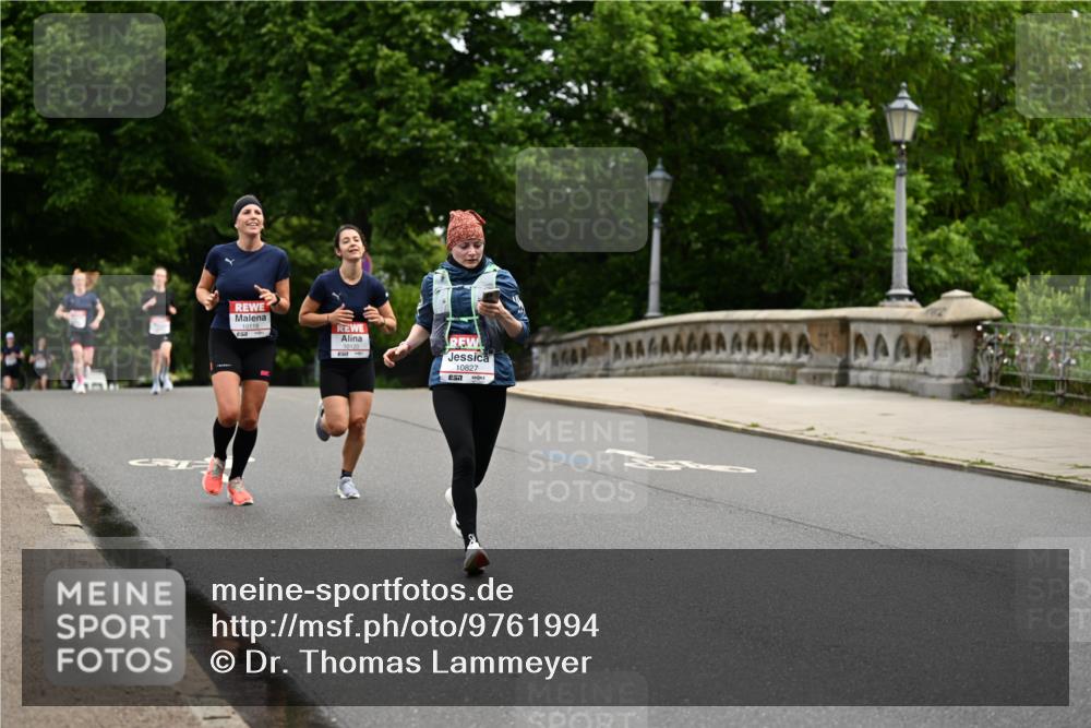 14.06.2026 - REWE Women's Run Dr. Thomas Lammeyer http://msf.ph/oto/9761994 14.06.2026 09:34:47 Laufen 10120, 10827, 7 meine-sportfotos.de