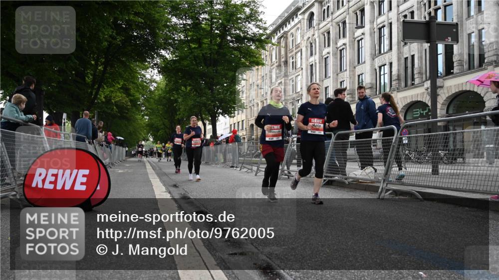 14.06.2026 - REWE Women's Run J. Mangold http://msf.ph/oto/9762005 14.06.2026 11:07:26 Ziel 5114, 5327, 5384, 5385, 5752, 5908, 5909 meine-sportfotos.de
