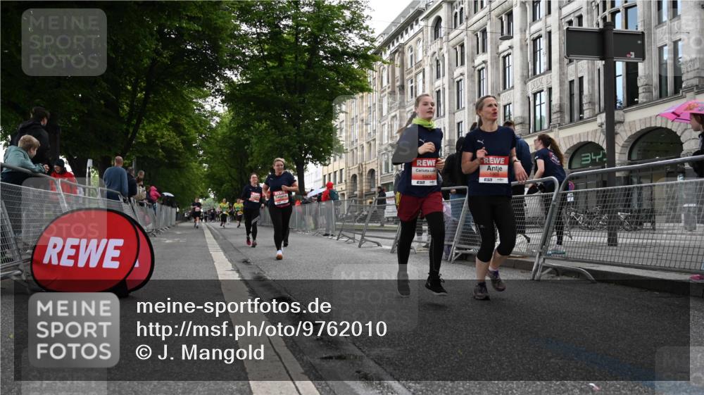 14.06.2026 - REWE Women's Run J. Mangold http://msf.ph/oto/9762010 14.06.2026 11:07:27 Ziel 5114, 5327, 5384, 5385, 5752, 5908, 5909 meine-sportfotos.de