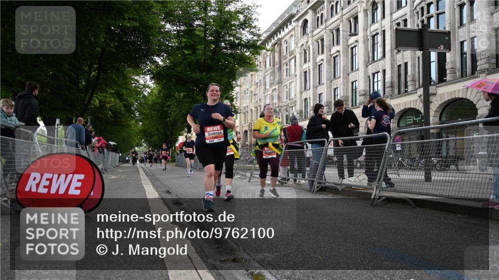 14.06.2026 - REWE Women's Run J. Mangold http://msf.ph/oto/9762100 14.06.2026 11:07:37 Ziel 5065, 5313, 5397, 5423, 5664 meine-sportfotos.de