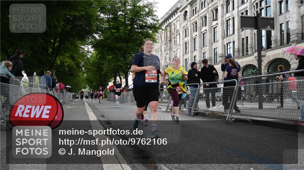 14.06.2026 - REWE Women's Run J. Mangold http://msf.ph/oto/9762106 14.06.2026 11:07:38 Ziel 5065, 5313, 5397, 5423, 5664 meine-sportfotos.de