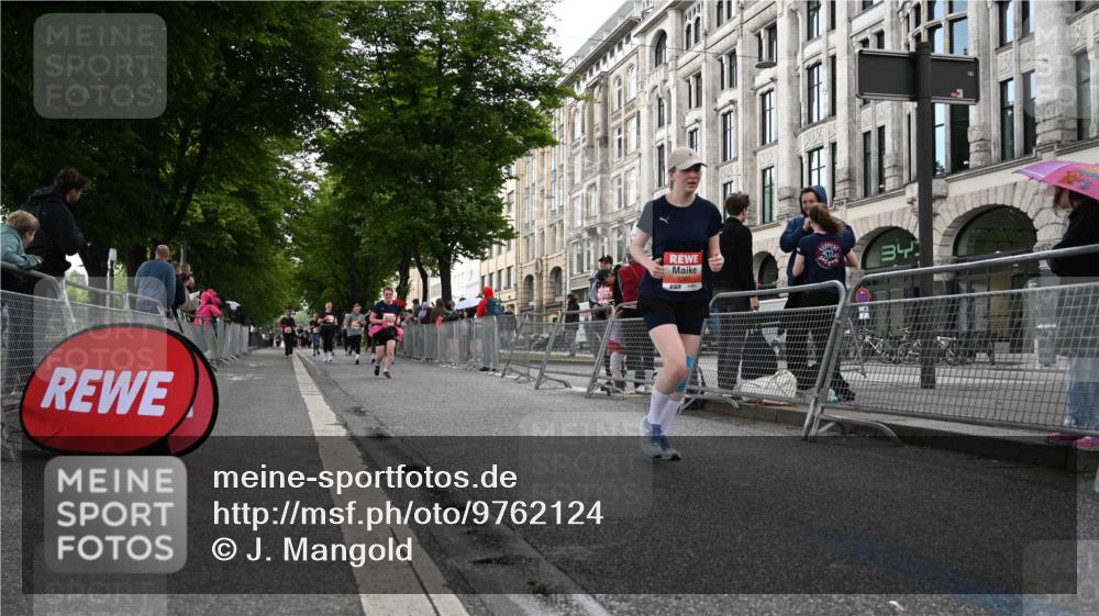 14.06.2026 - REWE Women's Run J. Mangold http://msf.ph/oto/9762124 14.06.2026 11:07:42 Ziel 5065, 5128, 5129, 5131, 5313, 5397, 5478, 5664 meine-sportfotos.de