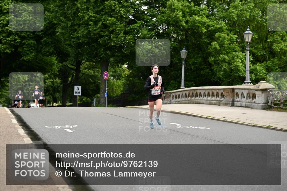 14.06.2026 - REWE Women's Run Dr. Thomas Lammeyer http://msf.ph/oto/9762139 14.06.2026 09:35:03 Laufen 3 meine-sportfotos.de