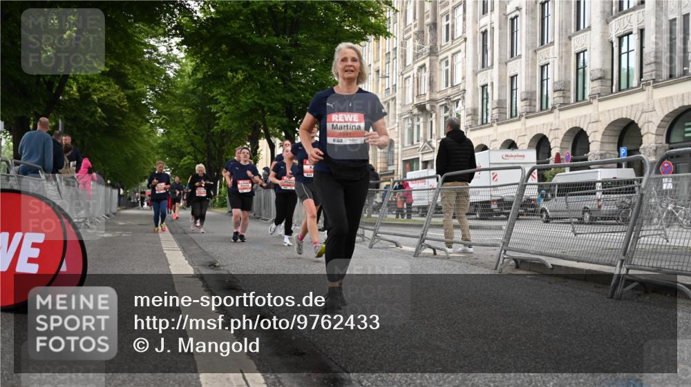 14.06.2026 - REWE Women's Run J. Mangold http://msf.ph/oto/9762433 14.06.2026 11:08:44 Ziel 5099, 5543, 5544, 5653, 5755, 5825, 5841, 5859, 5925 meine-sportfotos.de