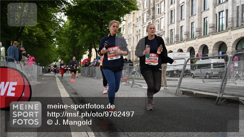 14.06.2026 - REWE Women's Run J. Mangold http://msf.ph/oto/9762497 14.06.2026 11:08:50 Ziel 5037, 5099, 5543, 5544, 5600, 5732, 5825, 5925 meine-sportfotos.de