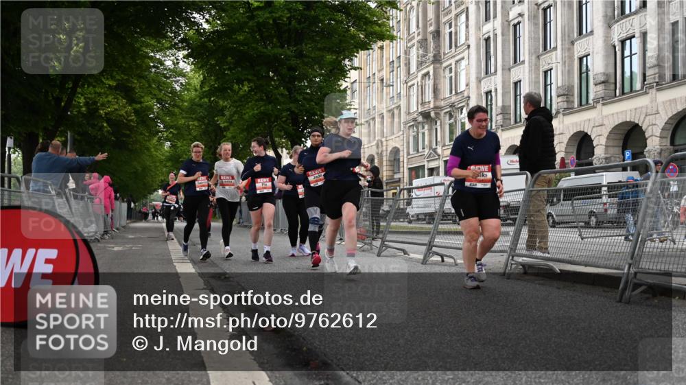 14.06.2026 - REWE Women's Run J. Mangold http://msf.ph/oto/9762612 14.06.2026 11:09:07 Ziel 5279, 5576, 5761, 5762, 5836, 5968, 5981, 5987 meine-sportfotos.de