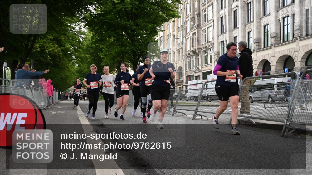 14.06.2026 - REWE Women's Run J. Mangold http://msf.ph/oto/9762615 14.06.2026 11:09:07 Ziel 5279, 5576, 5761, 5762, 5836, 5968, 5981, 5987 meine-sportfotos.de