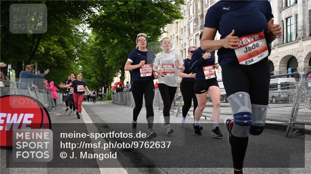 14.06.2026 - REWE Women's Run J. Mangold http://msf.ph/oto/9762637 14.06.2026 11:09:09 Ziel 5279, 5406, 5549, 5576, 5761, 5762, 5836, 5854, 5981, 5987 meine-sportfotos.de